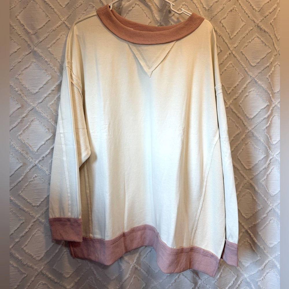 Brand new never worn. Very oversized large.